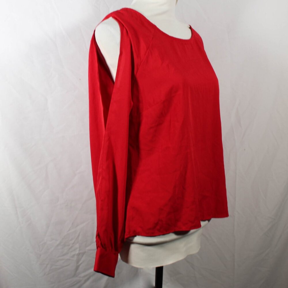 NWT GLo Red Cold Shoulder Blouse – Juniors L, Tuxedo Tail Back